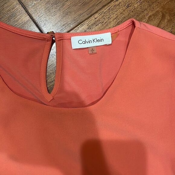 Calvin Klein Shell Top with double overlay                   - Picture 2 of 3